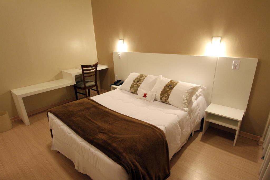 Hotel Curi Executive Pelotas Zimmer foto