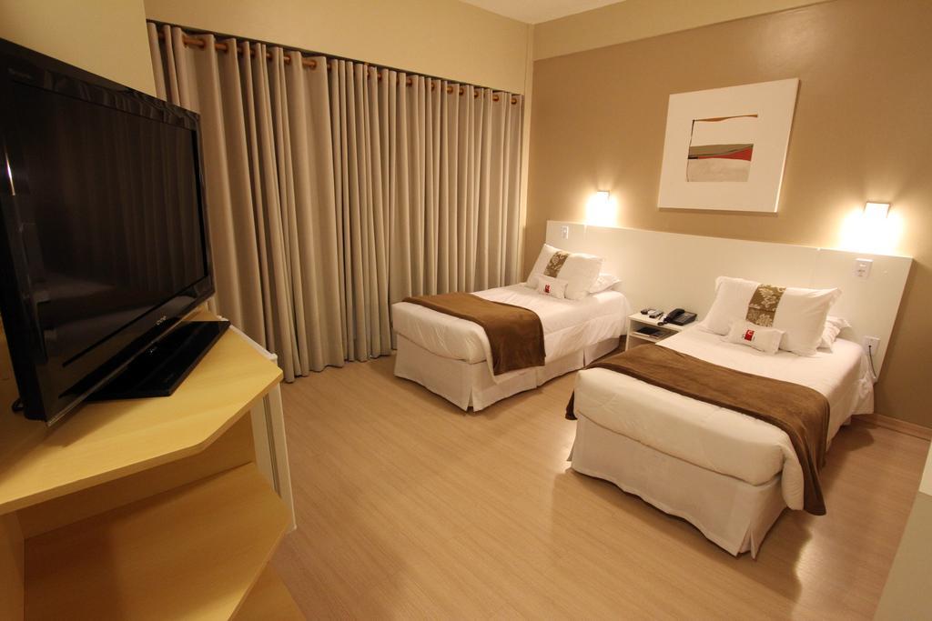 Hotel Curi Executive Pelotas Zimmer foto