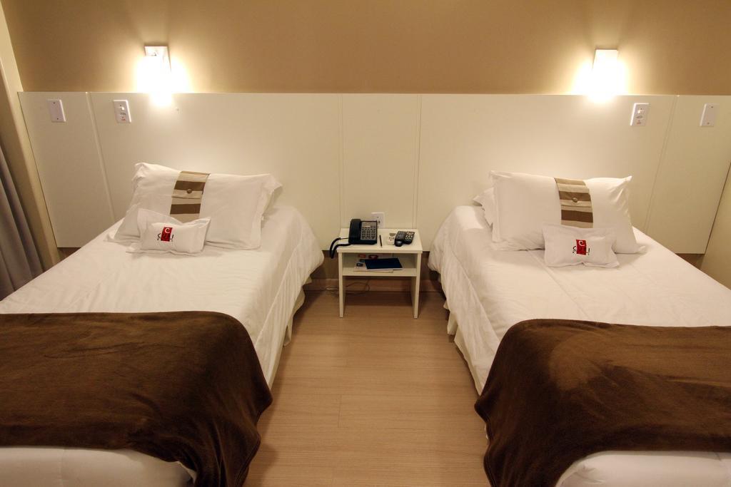 Hotel Curi Executive Pelotas Zimmer foto
